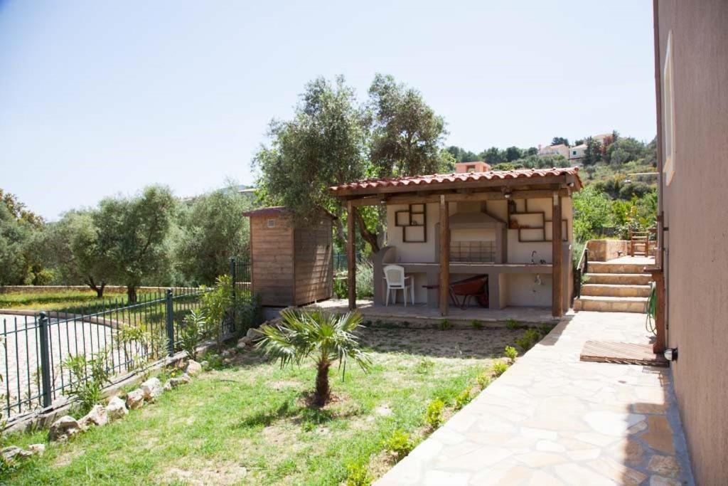 Nikoleta'S Studios Argostoli  Luaran gambar